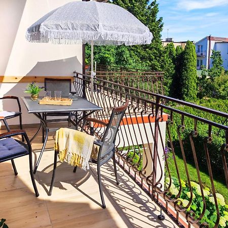 La Ola Apartamenty Мельно Экстерьер фото