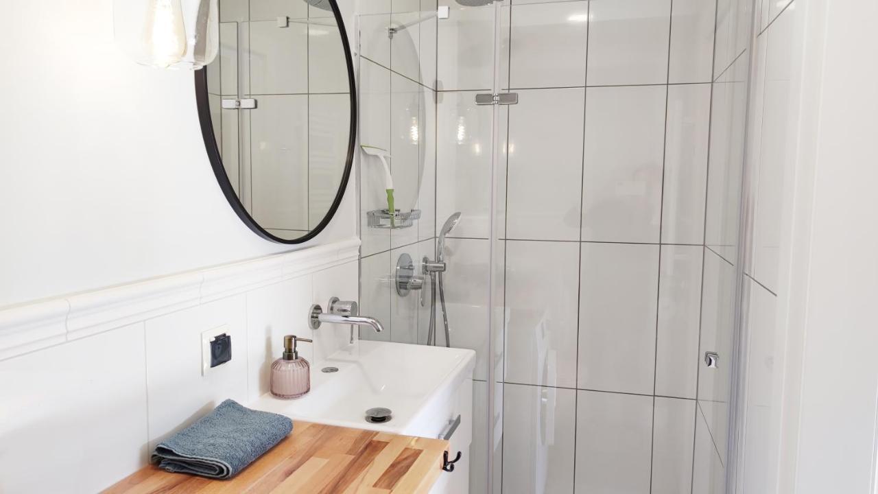 La Ola Apartamenty Мельно Экстерьер фото
